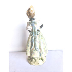 FIGURA DE PORCENA MOTIVO TIPICO VESTIDO DE VALENCIA