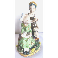 FIGURA DE PORCELANA PAREJA DE NIÑOS