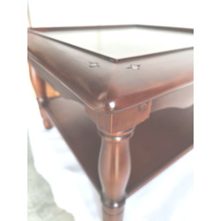 MESA  LATERAL CUADRADA DE CEREZO MAZIZO