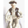 PAREJA DE FIGURAS DE PORCELANA  MARRÓN